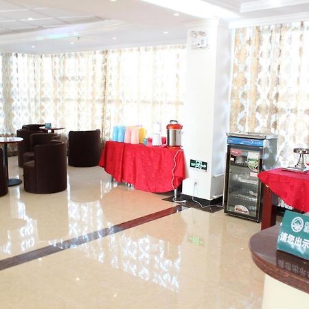 Greentree Inn Dalian Airport New District Xinzhaizi Express Hotel מראה חיצוני תמונה