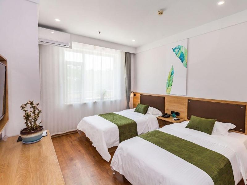 Greentree Inn Dalian Airport New District Xinzhaizi Express Hotel מראה חיצוני תמונה