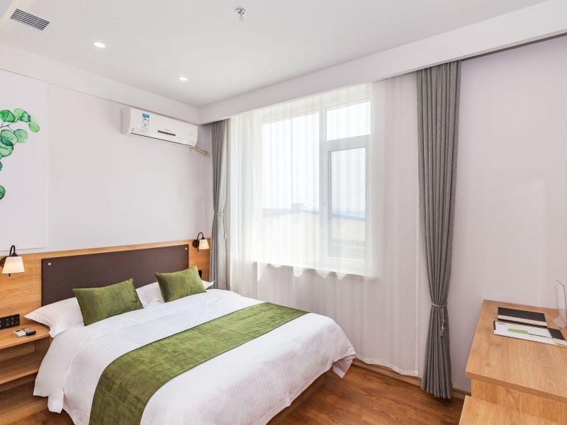 Greentree Inn Dalian Airport New District Xinzhaizi Express Hotel מראה חיצוני תמונה